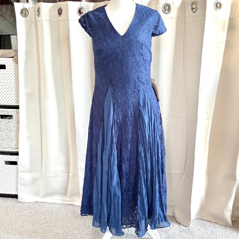 LanTing Midi Dress 10 Lace Pleated Inset Formal Elegant Cocktail Romantic 20266‎